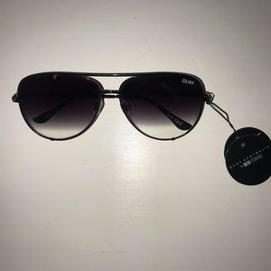 Quay Australia x Desi Perkins Aviators